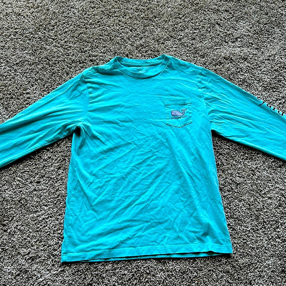 Vineyard vines long sleeve shirt